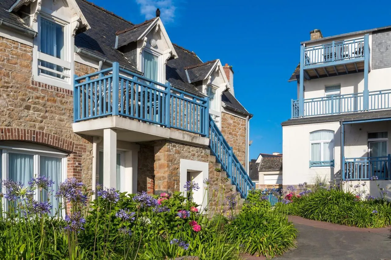 *** Aparthotel Résidence Odalys Les Bains Trégastel Francia
